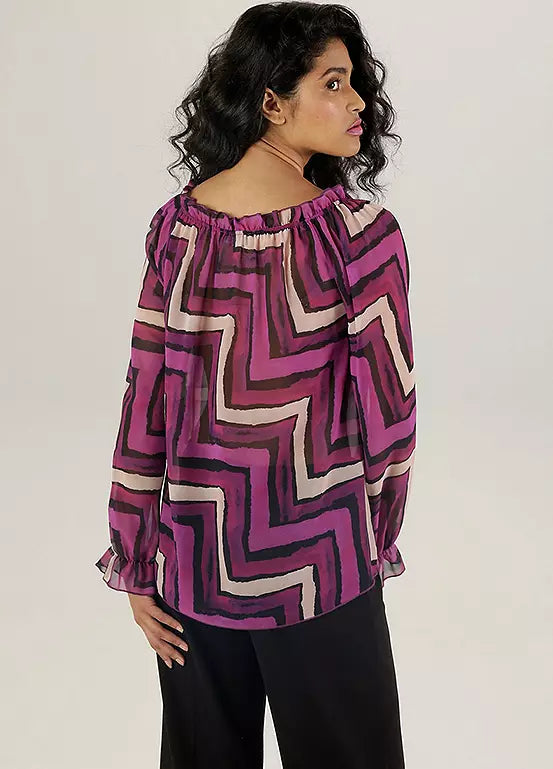 Aniston Bluse „Carmen“ mit Grafikprint – Leichtes Chiffon-Top mit Zickzackmuster